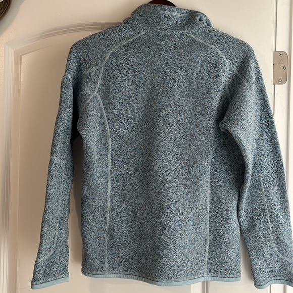 Patagonia 1/4 zip up size M - Picture 6 of 7